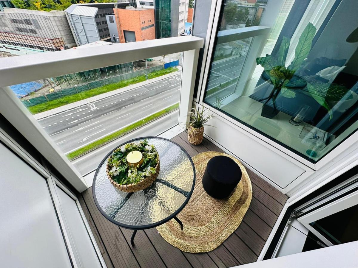 Apartments05 In New Building With Free Parking Panorama City - Amazing View Close To Old Town Bratislava Ngoại thất bức ảnh